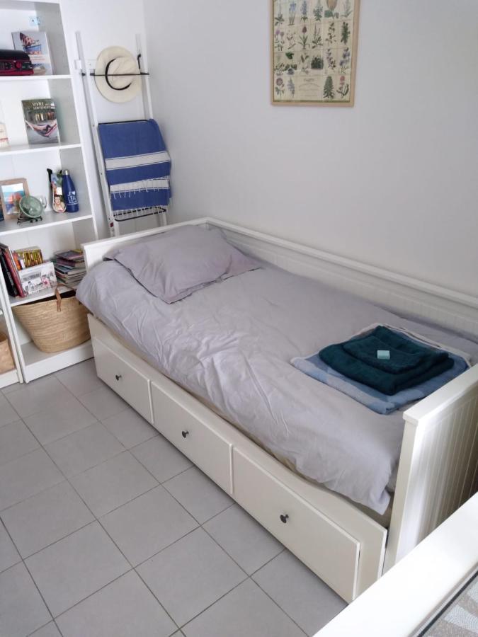 Charming Studio With Patio In The Heart Of 마르세유 외부 사진