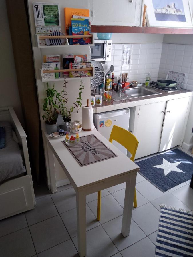 Charming Studio With Patio In The Heart Of 마르세유 외부 사진