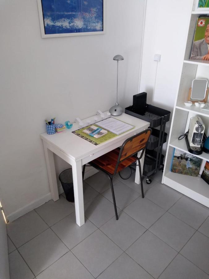 Charming Studio With Patio In The Heart Of 마르세유 외부 사진